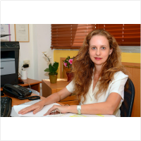 אורלי סטולרו- ספיר עו"ד ומגשרת