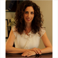 הילה עציוני – קליפר עורכת דין ומגשרת