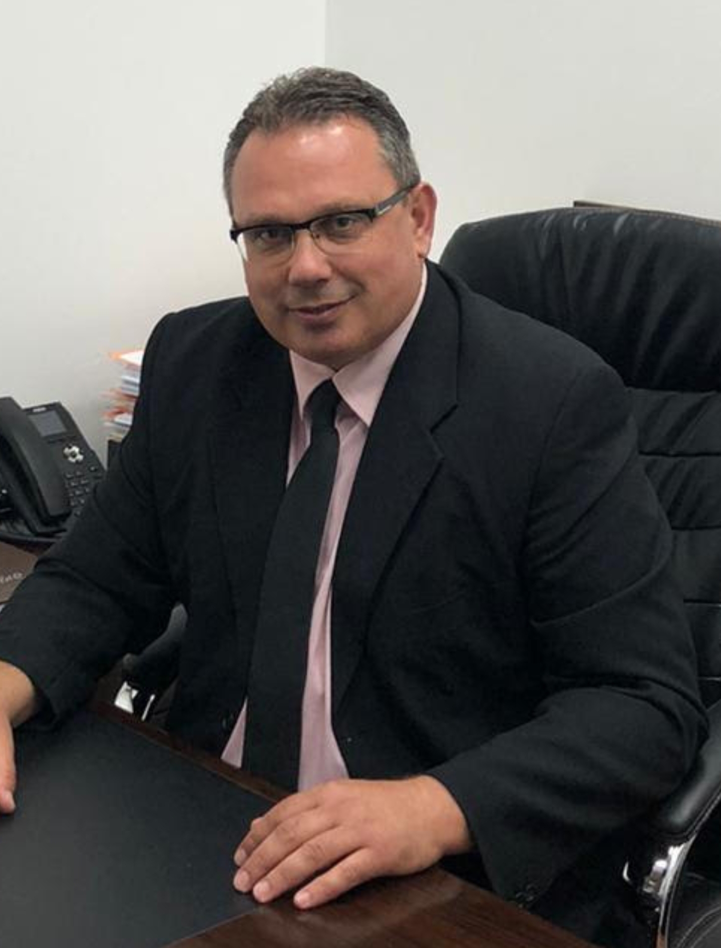 עו"ד אלכסנדר וינוגרדוב