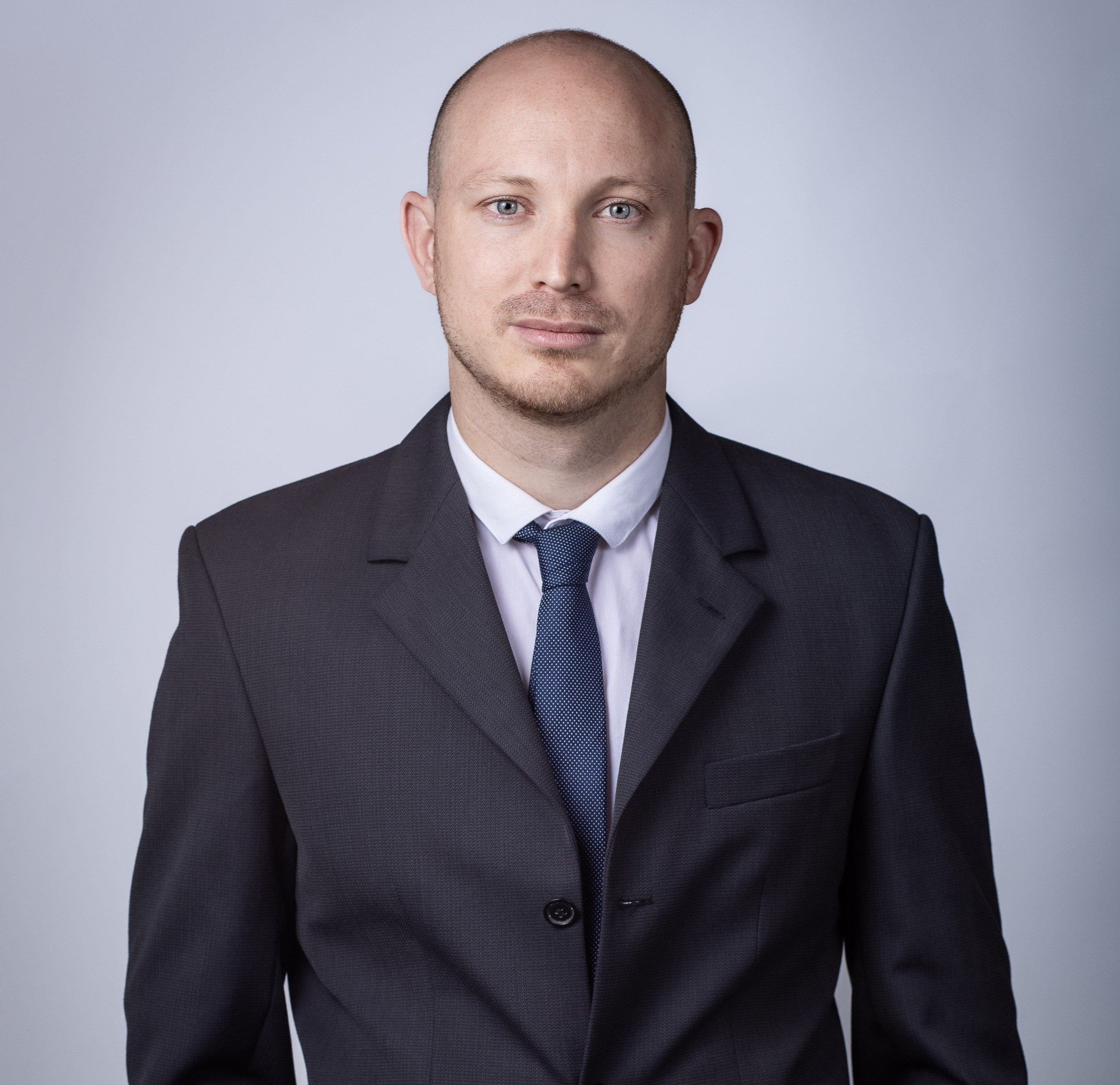 שאול פיש משרד עו"ד 