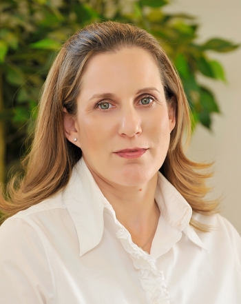 נזיקין, כ-200 אלף שקל לאישה מבוגרת שנפלה על המדרכה