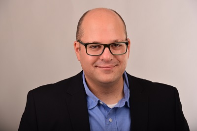 עורך דין משפחה, הידעת? אם תתגרשו לא תוכלו לגור באותו בניין