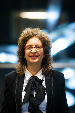 עו"ד לענייני משפחה, הורשה לזרים ולא לקרובי המשפחה – באלו מקרים בית המשפט יפסול צוואה?