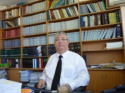 דיני חוזים, תבעה יותר ממיליון שקל עבור קידום הקריירה של הזמרת יעל נעים