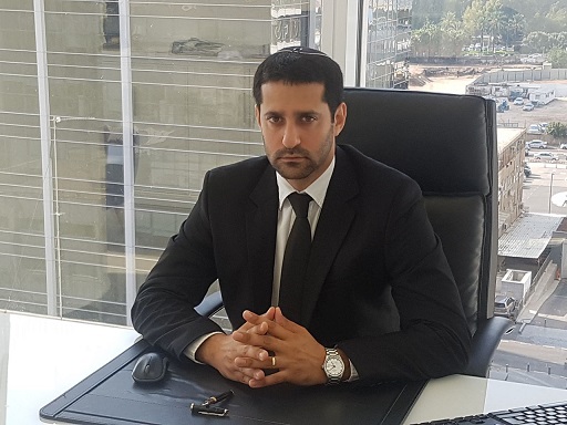 עו"ד, זכו בעשרות אלפי שקלים על נזקים שנגרמו בגלל השיפוץ של השכן