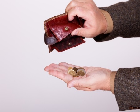 דיני משפחה, הסתיר 120 אלף ש' בחשבון של אחיו וטען שאינו יכול לשלם מזונות