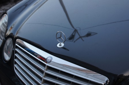 עו"ד, עו"ד ייבא לארץ מכונית יוקרה, רשויות המס טענו ששיקר לגבי מחירה