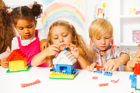 עורך דין, שער כניסה לגן ילדים סיכן אותם – עיריית ראשל״צ תזיז אותו בזכות עתירה