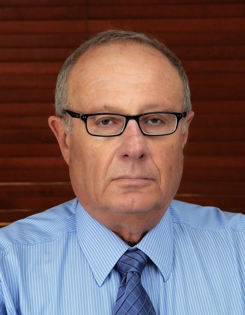 דיני משפחה, ביקשה שלום בית, ביה"ד קבע: זאת הצגה