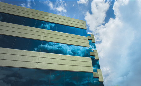 עורך דין לשון הרע, האשים את יו"ר ועד הבית במעילת כספים, וישלם לו פיצויים בסך 70 אלף ש'