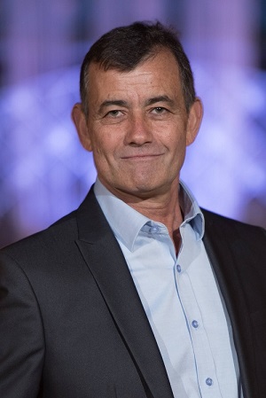 עורך דין עבודה, פיטרה עובד בגיל 65: יפוצה בכ-150 אלף שקל