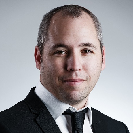 עורך דין משפחה, התנגדה לאיזון משאבים כי בעלה חי ״חיי טפילות ועצלנות״ – ונדחתה