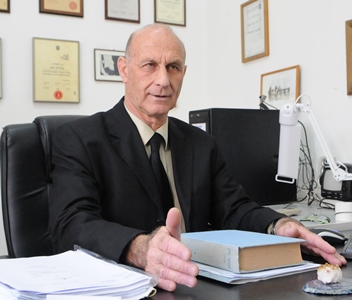 עורך דין נזיקין, חלה בסרטן עור וטען: זה בגלל החשיפה לשמש בשירות הצבאי