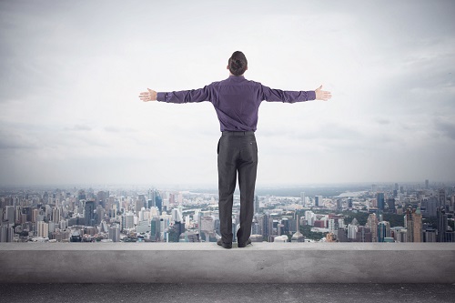 עורך דין נדלן, היזמית זכתה ברוב הגג – הדיירים המקוריים התרעמו