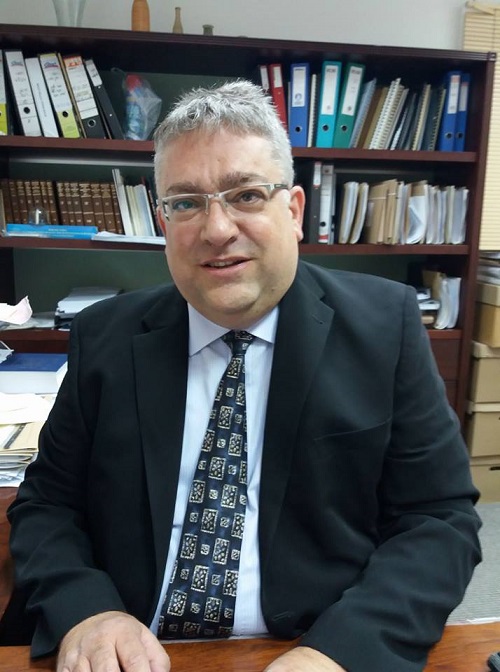 עורך דין מנהלי, 