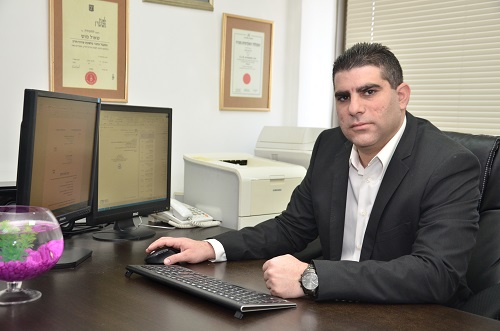 עורך דין הוצאה לפועל, מזונות, בנקים, עיקולים: איך להתנהל במצב של סחרחורת חובות?