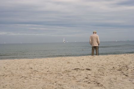עורך דין פלילי, 30 ימי עבודות שירות לקשיש שהיכה את בת זוגו