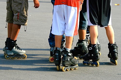 עורך דין פלילי, עבודות שירות לאלוף ישראל ברולרבליידס: תקף והשפיל אב לעיני ילדיו