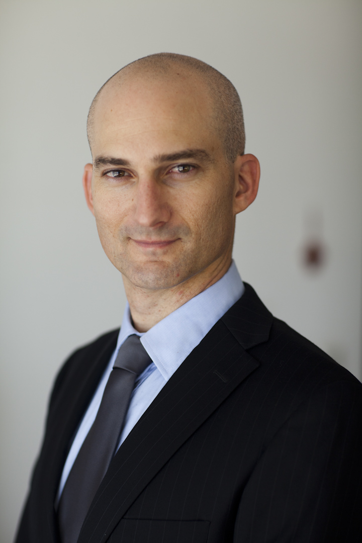 עורך דין חוזים, ״דוד לובינסקי״ תפצה לקוח שלא עודכן בזמן כי המנוע ברכב שרכש הוחלף