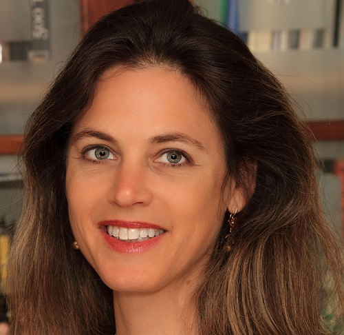 עורך דין נדל״ן, שוכר הצית את עצמו בדירה – עמותה שתמכה בו תפצה על הנזק 