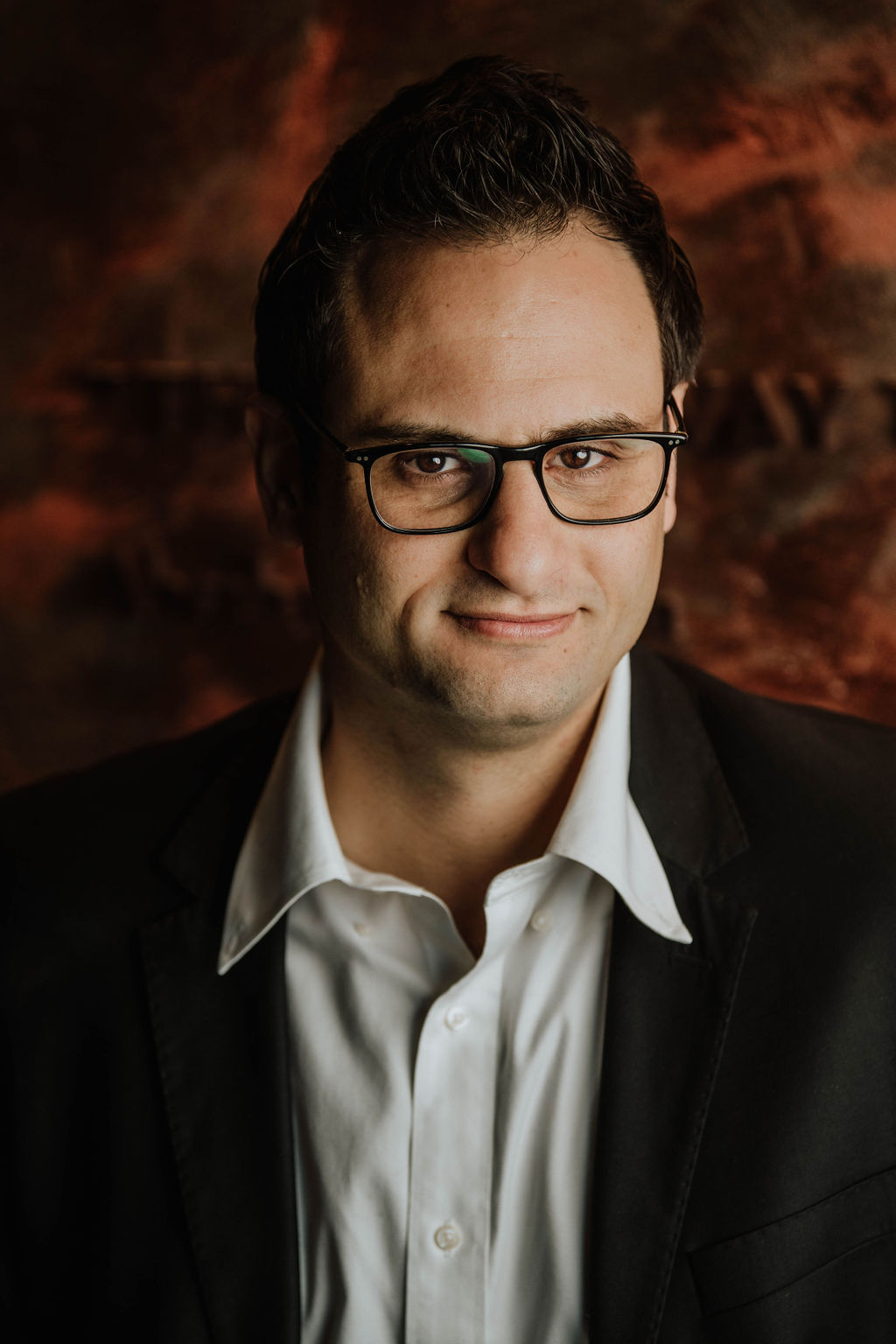 עורך דין דיני נזיקין, נהג רכב פרטי פגע ברוכב אופנוע ויפצה אותו בכ-350,000 שקל