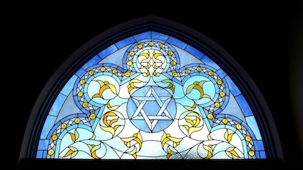 עורך דין נדל״ן, רב דרש ממתפללים תשלום על שימוש בבית כנסת שהעירייה הקצתה בחינם