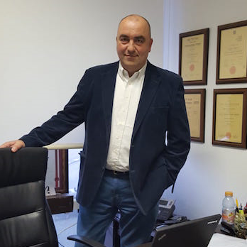 עורך דין, בני זוג: כך תפחיתו עלויות מס במכירת נכס משותף