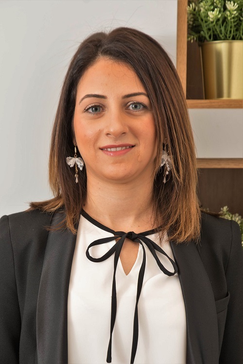 עורך דין הוצאה לפועל, ביהמ"ש: גרושתו של חייב מזונות תוכל לגבות רק חלק מהחוב