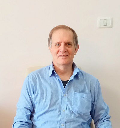 עורך דין נזיקין, נפגע בגב כשפירק דוכן קד"מ – המעסיקה תפצה בכ-300 אלף שקל