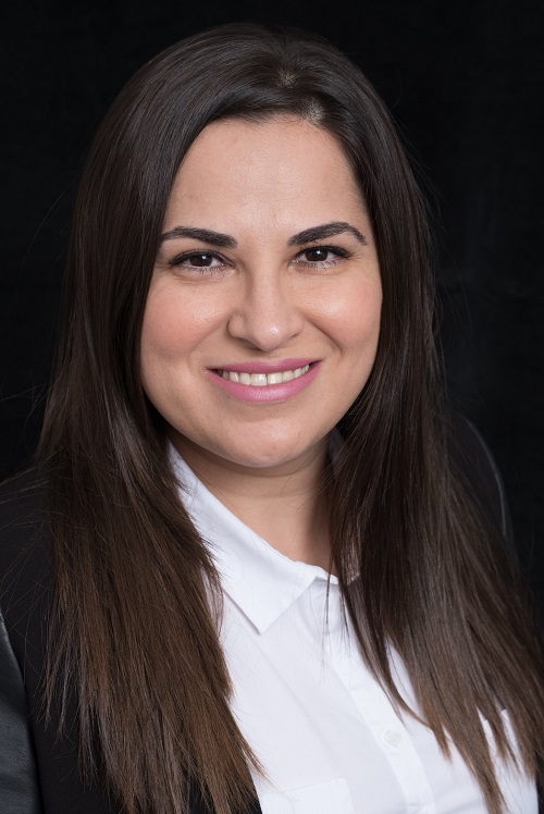 עורך דין משפחה, עזב את הבית לטובת בת זוג אחרת – ודרש מאשתו דמי שכירות