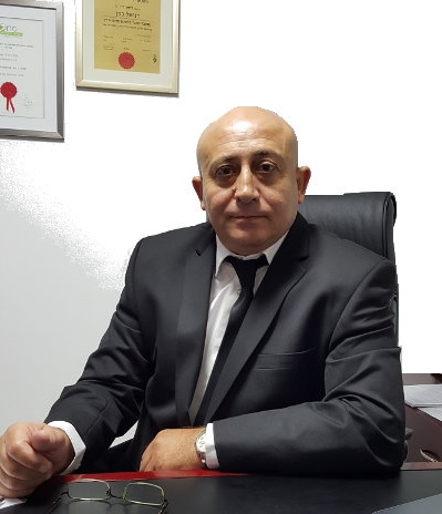 עורכי דין לענייני עבודה, מאות אלפי שקלים לבכיר בא.דורי שהתפטר לאחר שהואשם בשחיתות