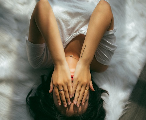 תביעות נזיקין, נערים שתקפו ואנסו זונה ישלמו פיצויים של כ-212 אלף שקל