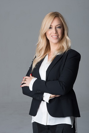 הניכור ההורי, חייבים להציל את הילדה: סנקציות על אם שגרמה לניכור הורי