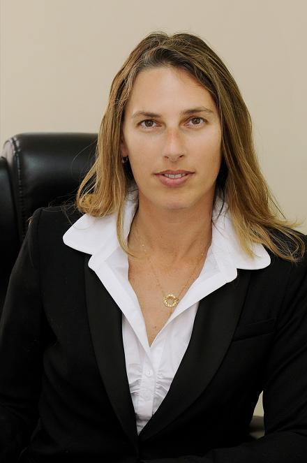 עורך דין ביטוח, "הראל" שללה כיסוי ביטוחי של חולת סרטן עקב פרשנות שגויה