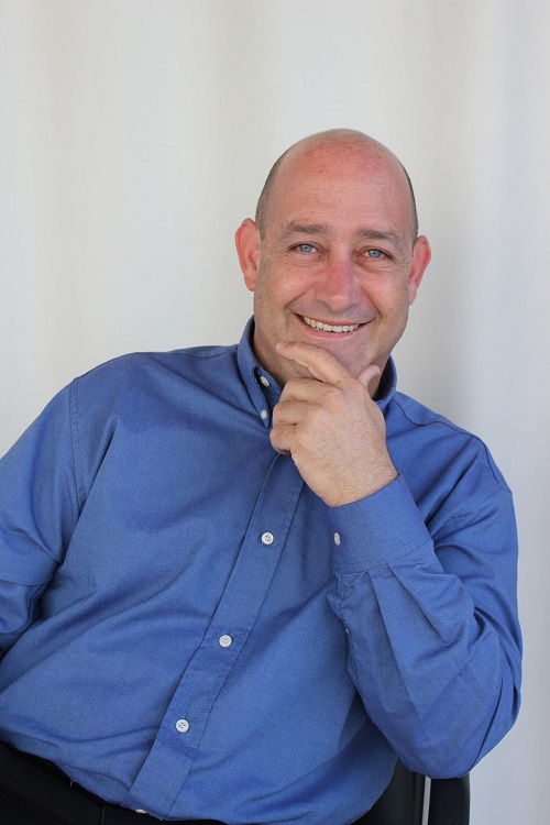 דיני מקרקעין, עסק יסולק משטח חקלאי במושב עקב שימוש חורג