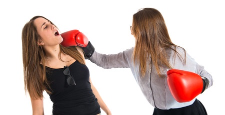 דיני מקרקעין, סכסוך אחיות על דירה: השותפות תסתיים והדירה תימכר