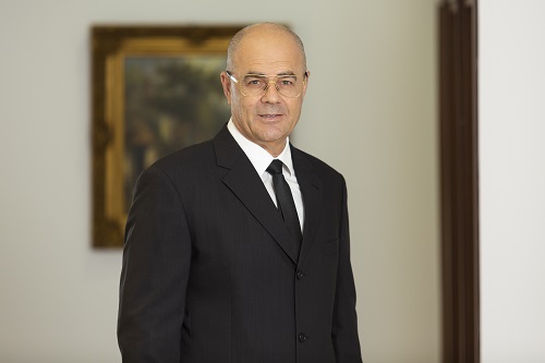 עורך דין מקרקעין, עיריית חיפה ניסתה לסגור מרכז לחלוקת תרופות לנגמלי סמים