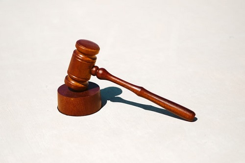 עורך דין ירושה, ביהמ"ש: אי אפשר להגיש תביעה שמסתמכת על צוואה שלא קוימה