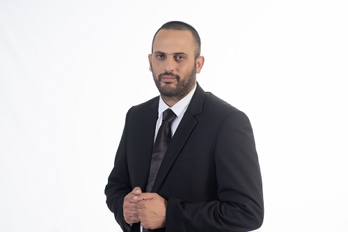 עו"ד דיני משפחה, תבעה 20,000 שקל מזונות לשלושה ילדים, ותקבל חצי