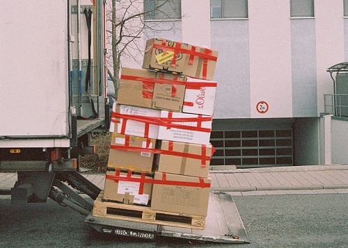 עורך דין תאונות דרכים, כ-400 אלף שקלים לנהג משאית שהחליק ונפל