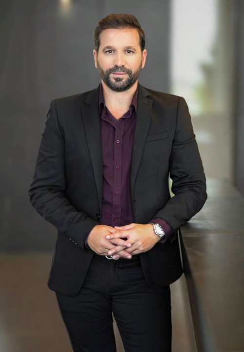 עו"ד לענייני משפחה, לא יהיה לילדים הורה משמורן אבל הבית "העיקרי" יהיה אצל האם